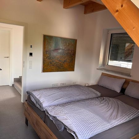 Moderne Ferienunterkunft/Wohnung Burgthann Exteriör bild