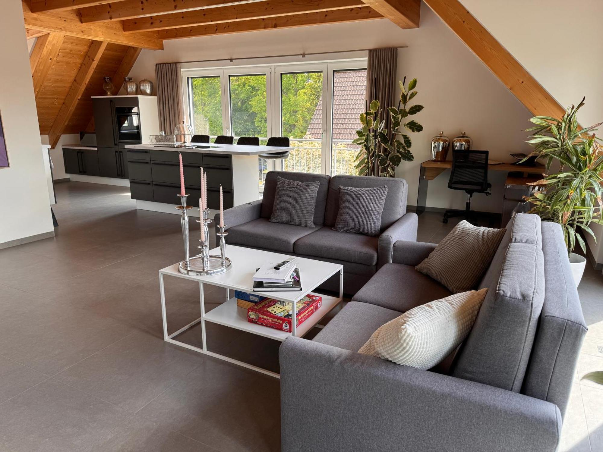 Moderne Ferienunterkunft/Wohnung Burgthann Exteriör bild